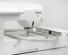 Вышивальная машина Brother Innov-is 880E (NV 880E)