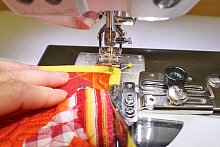 Устройство для окантовки фальцованной косой бейкой Bernina №87 (20/9.5 мм) оптом